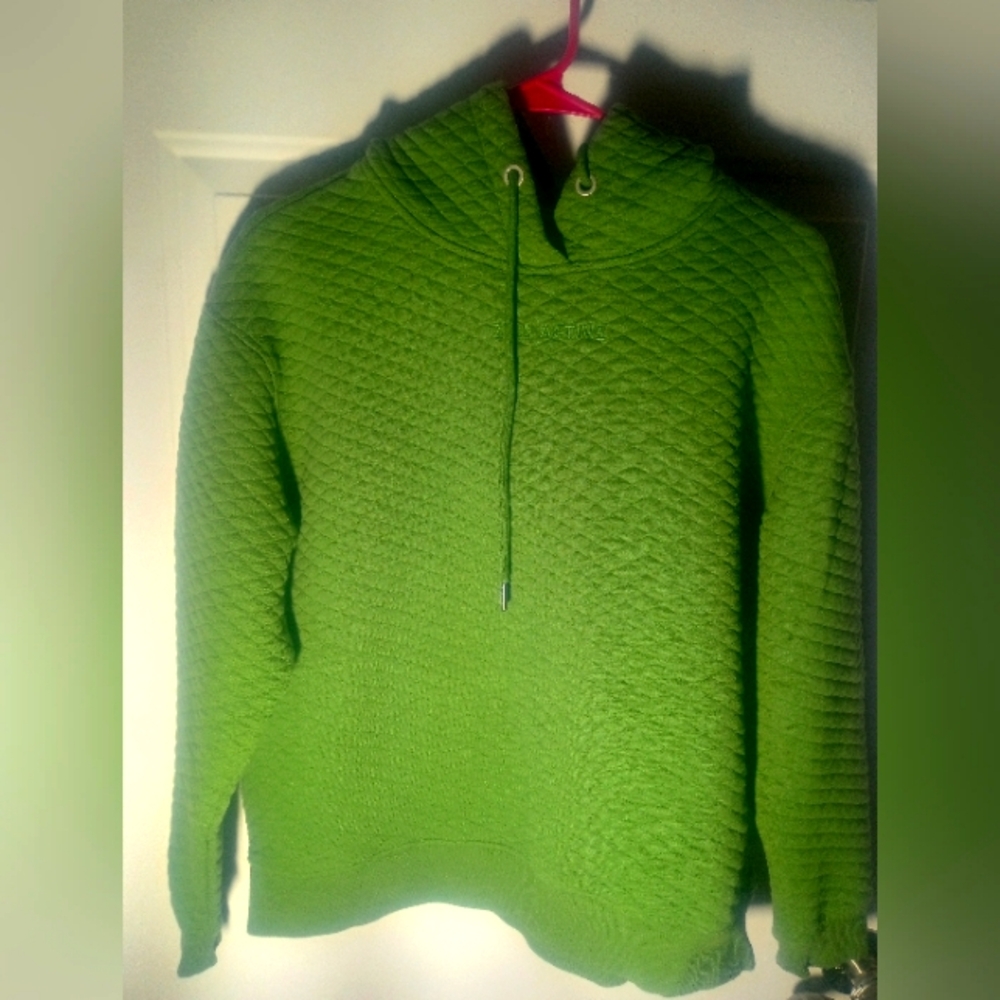 ZYIA active quilted pullover